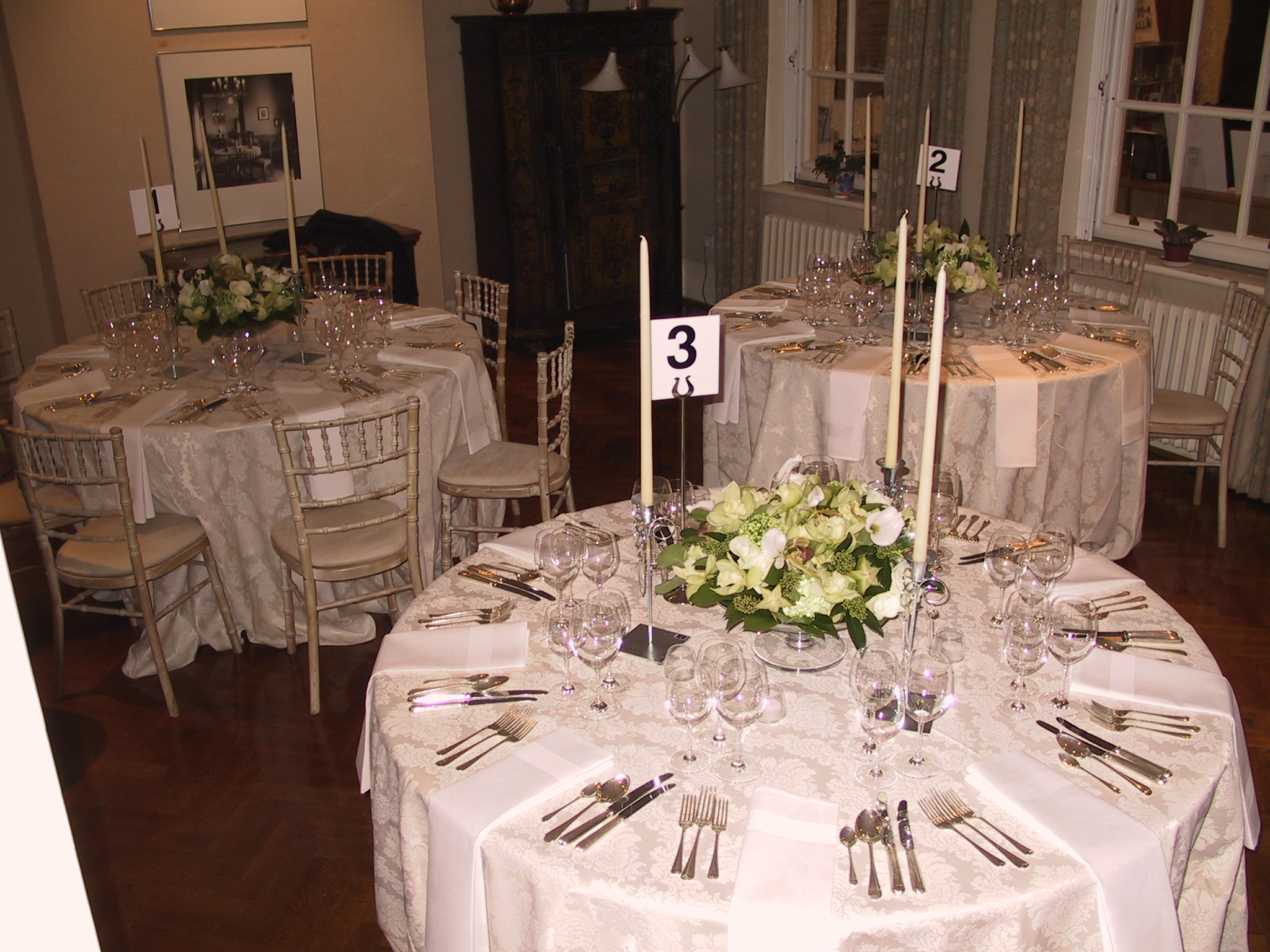 Elegant dining area in Freud Museum London, perfect for gala or corporate dinner.