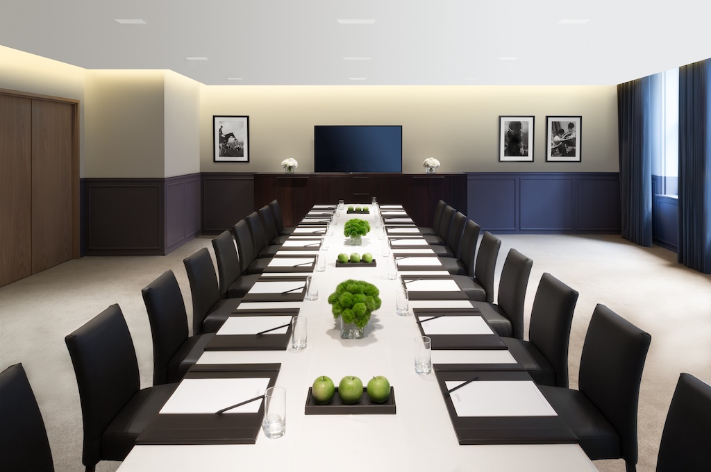 Studio II - a4ahqyjvseg.jpg