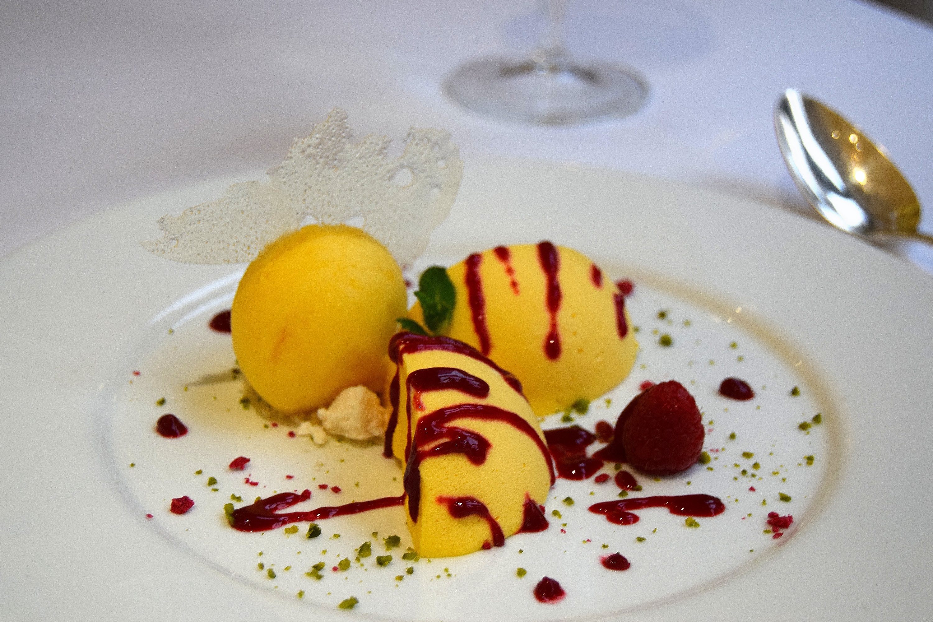 Coloured Canyon Dining Room and Bar - 40nppnhspft.JPG