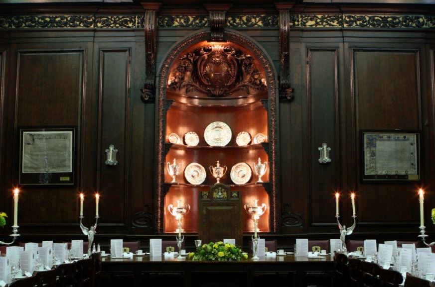 Elegant dining room at Tallow Chandlers' Hall, perfect for formal events and gatherings.