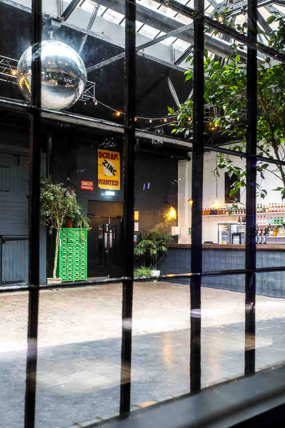 Glass House  - d5dfdd6a-1263-43ac-b069-65401f0e406a.jpg