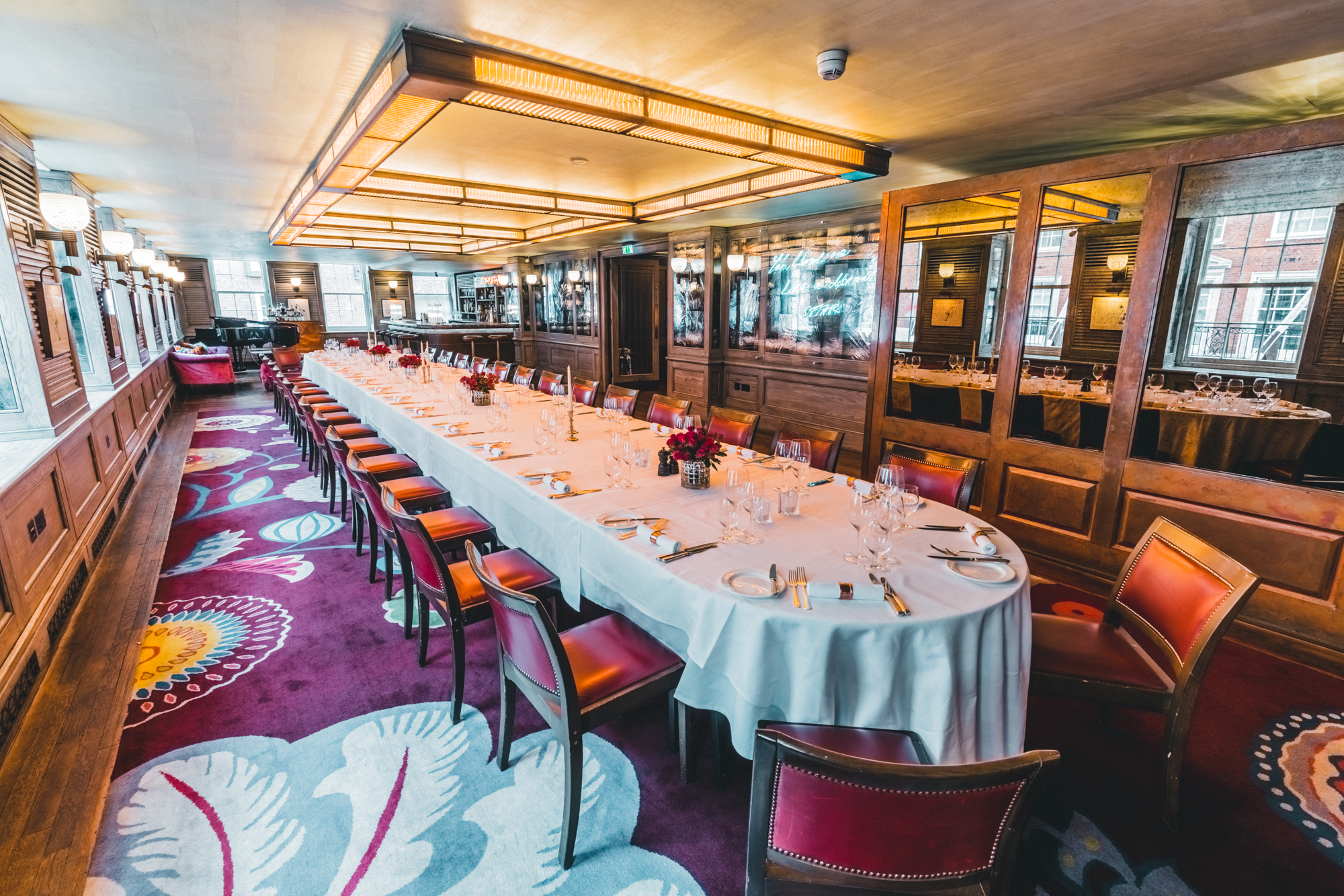 Elegant meeting space in The Emin Room, 34 Mayfair, perfect for corporate events.