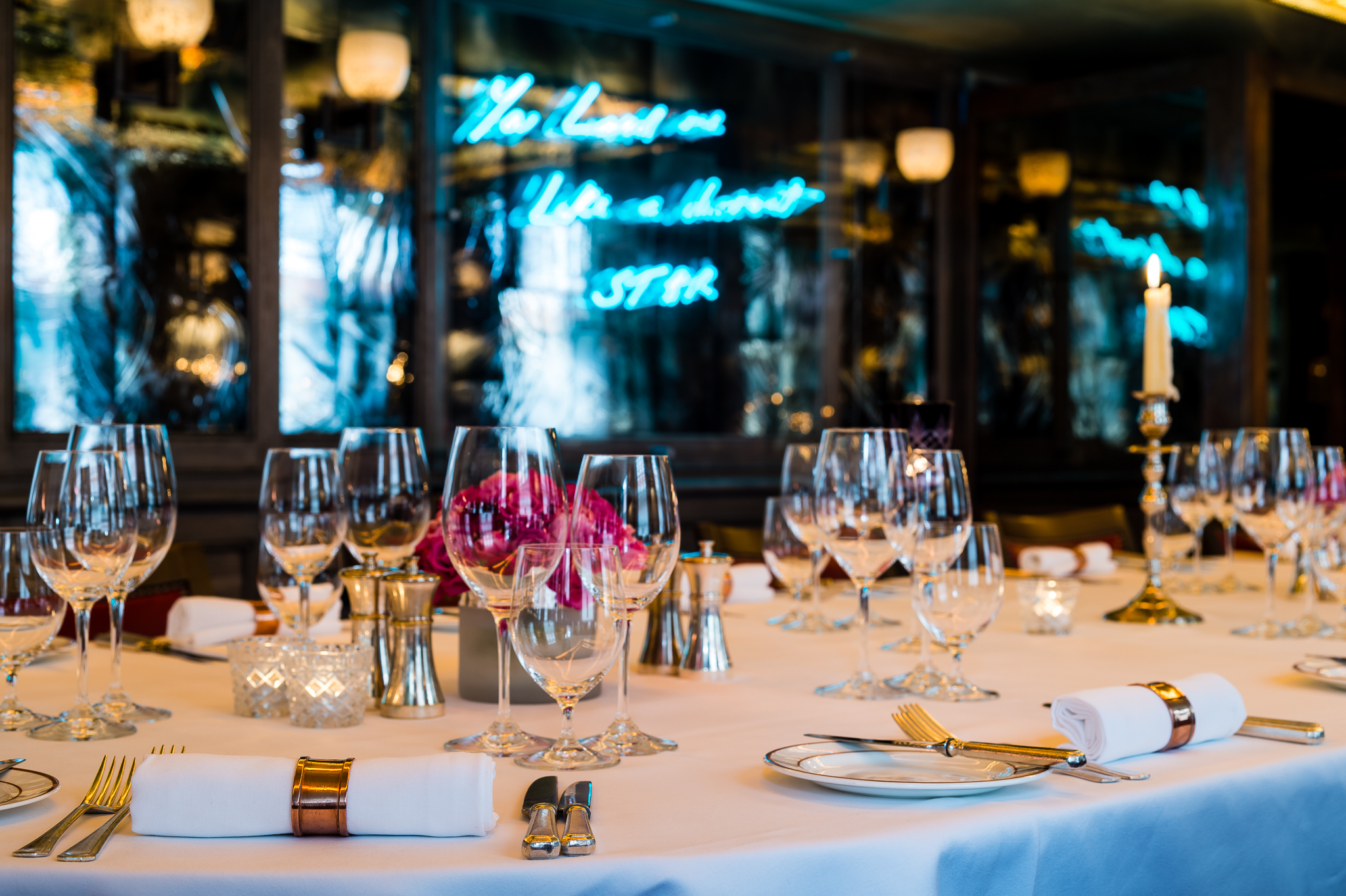 The Emin Room - nodih4qj5ym.jpg