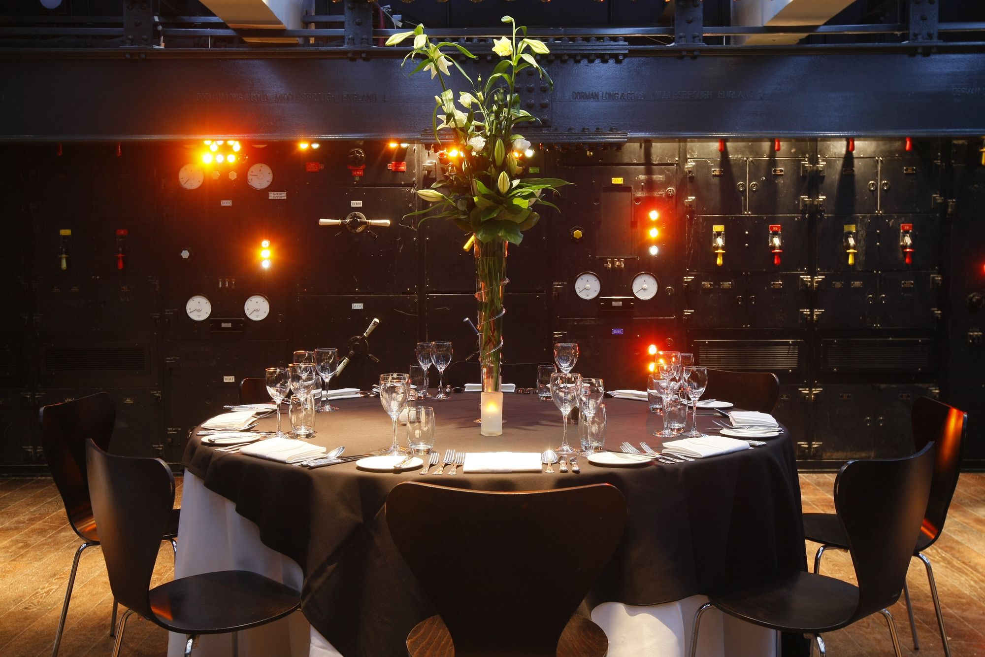 The Harmsworth Room - jyycax5vr10.jpg