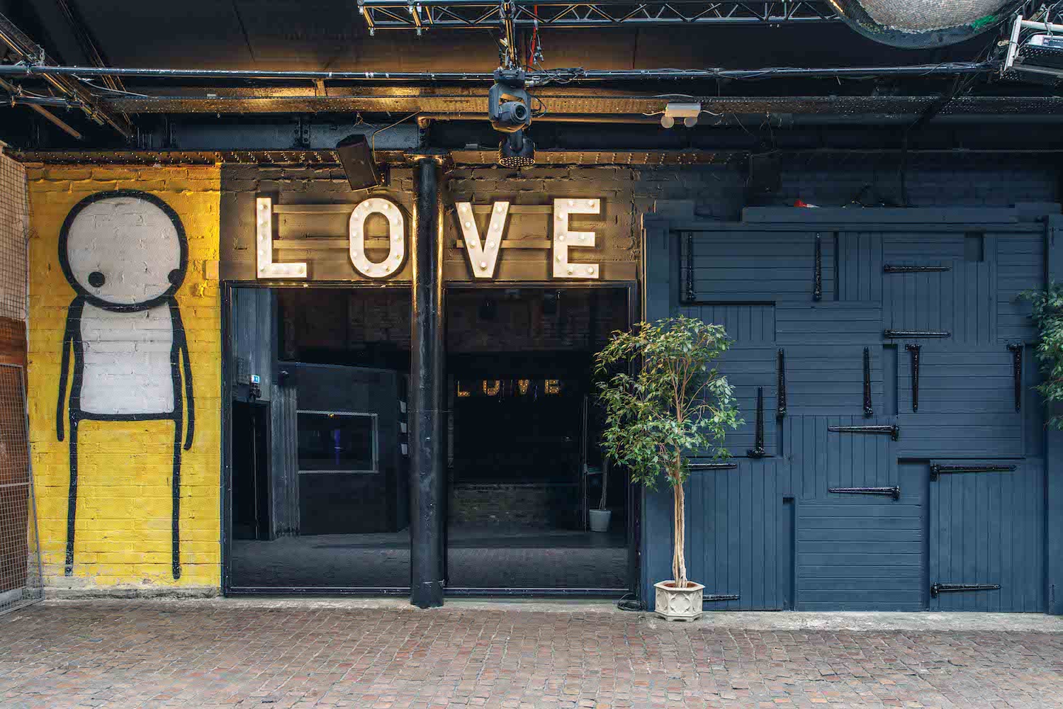 Electrowerkz LOVE signage venue event