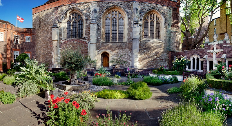 Cloister Garden - hxhnhkclop5.jpg