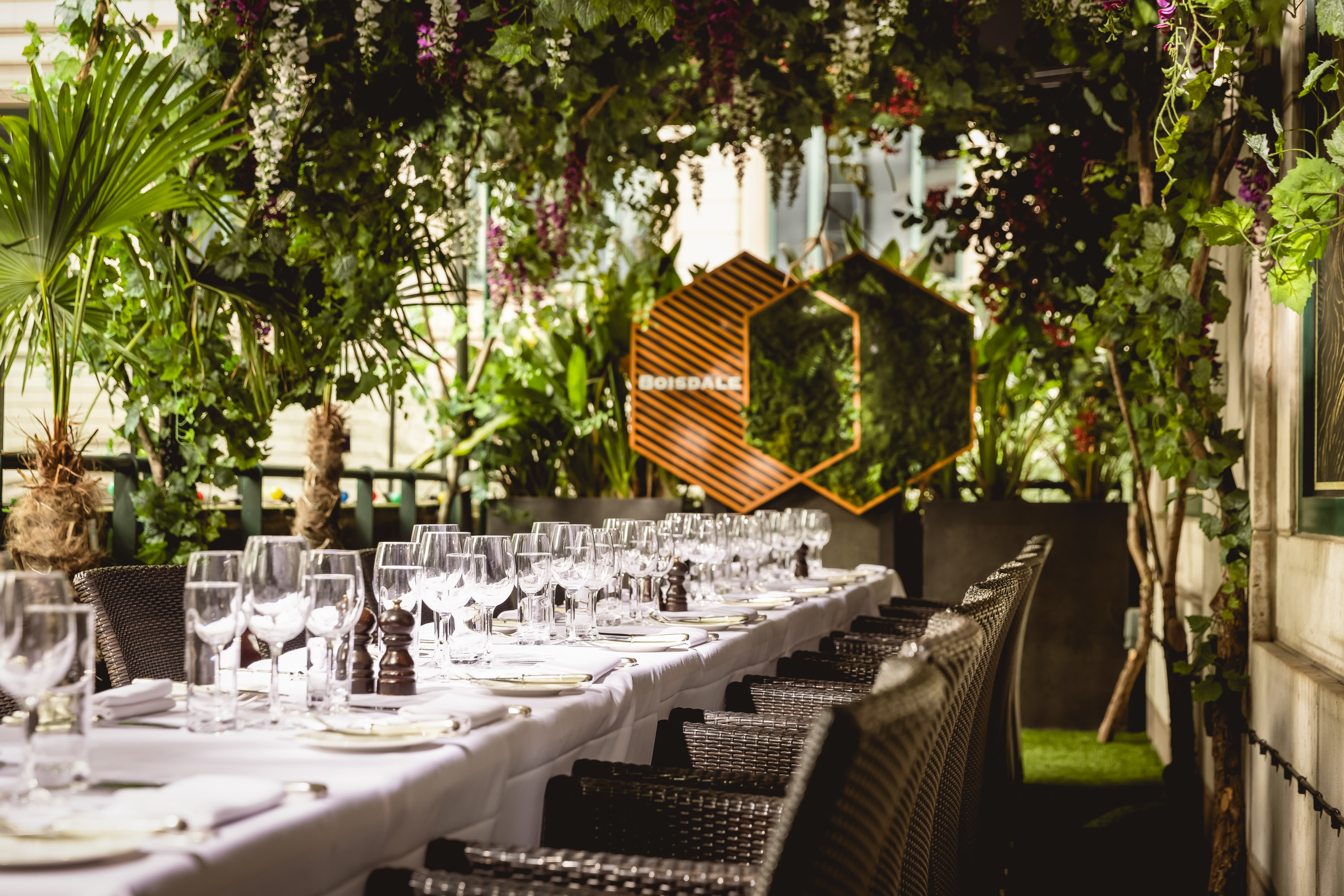 Hine Bar and Terrace - hq1lppzizra.jpg