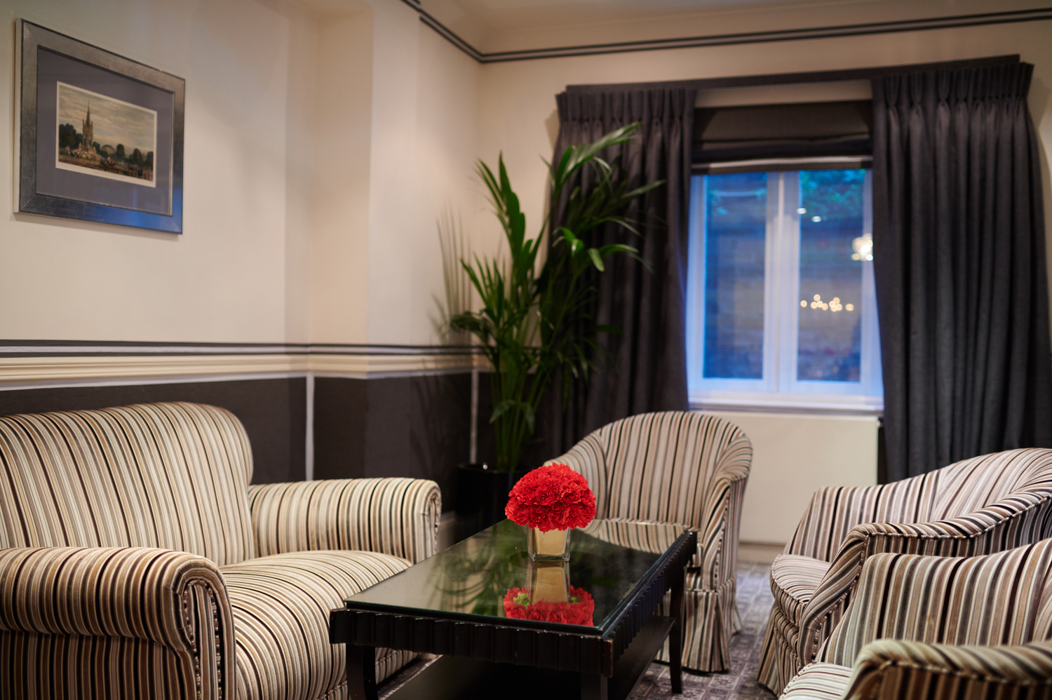 Woburn Suite - nngyrfqvsnb.jpg