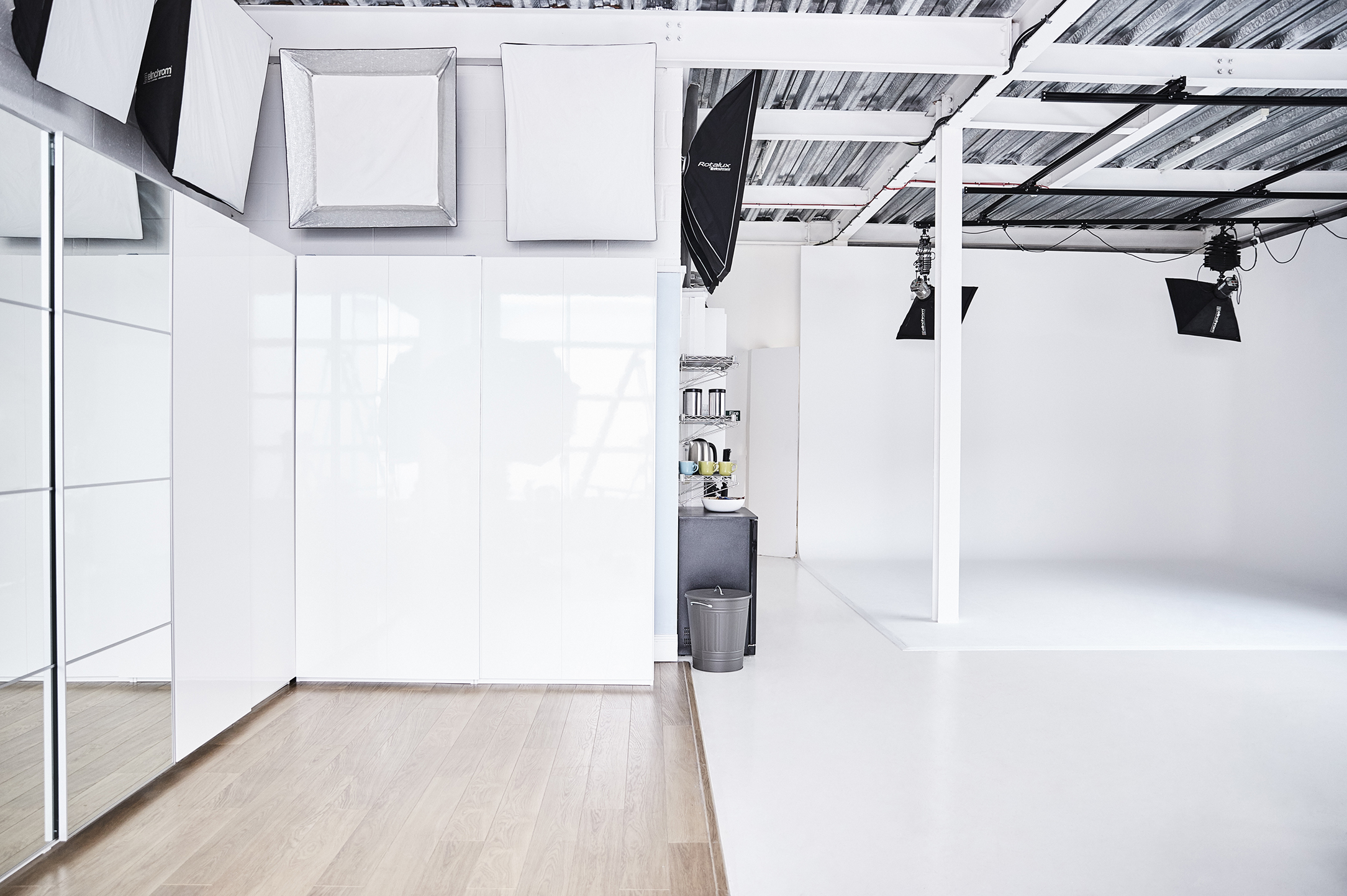 Whole Venue - to5yo0hx04n.jpg