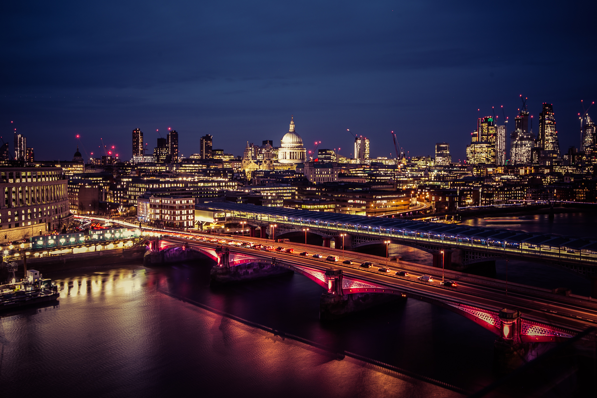 Nighttime view of London skyline from Sea Containers Events, ideal for corporate gatherings.