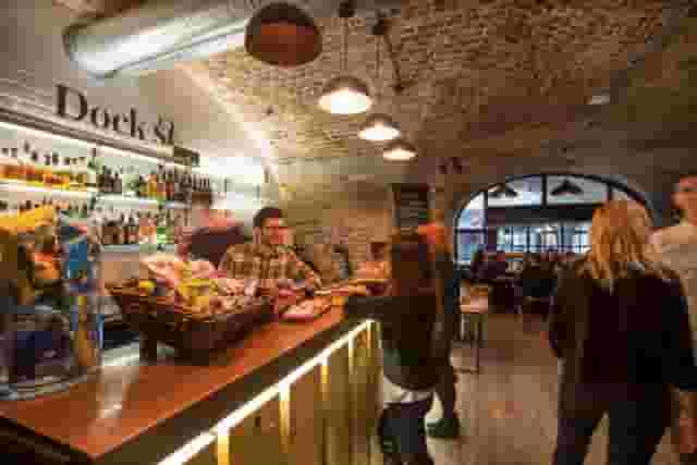 Dock Street Bar