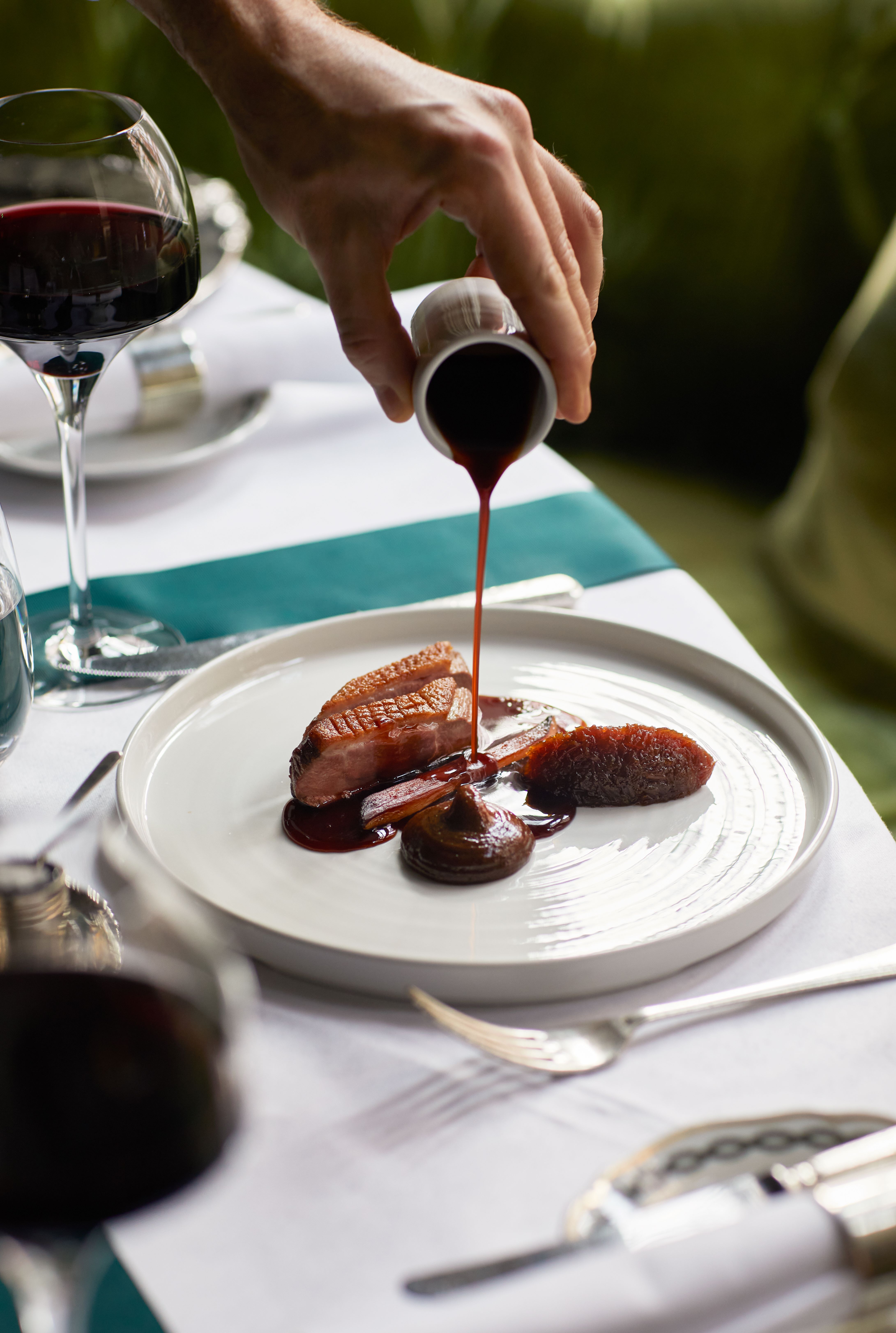 Cheneston's Restaurant - edgkbpofzvy.jpg