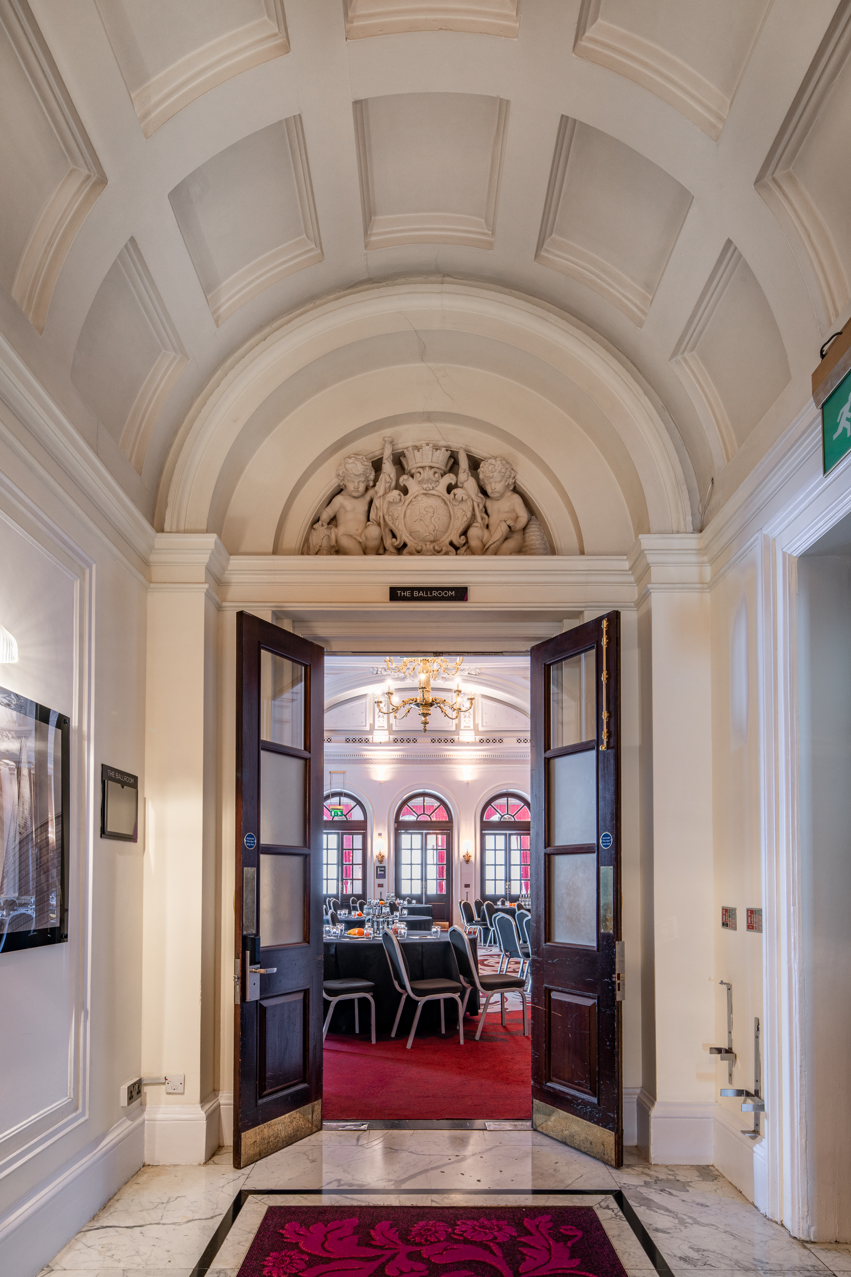 The Ballroom - vdstty10yra.jpg