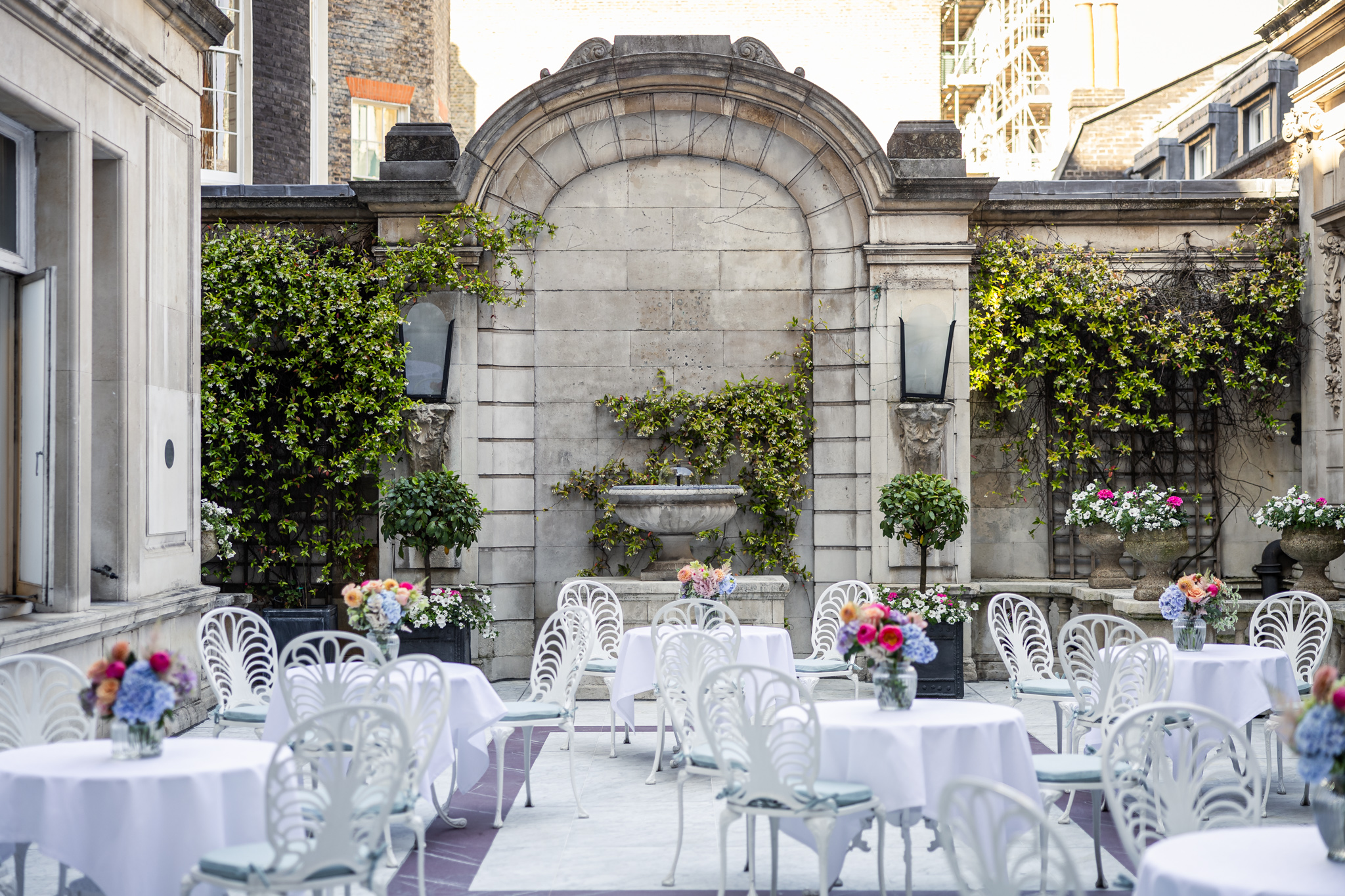 Courtyard - 454e7756-aafa-4773-b360-1c04b3190f34.jpg