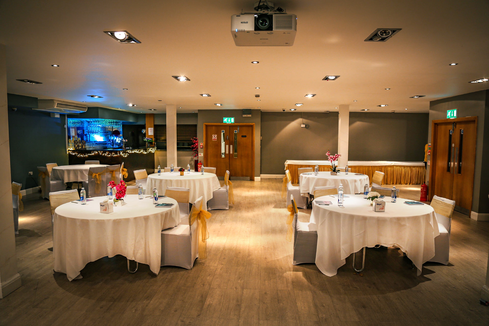 Mehfil Banquet - x0iruwtteoc.jpg