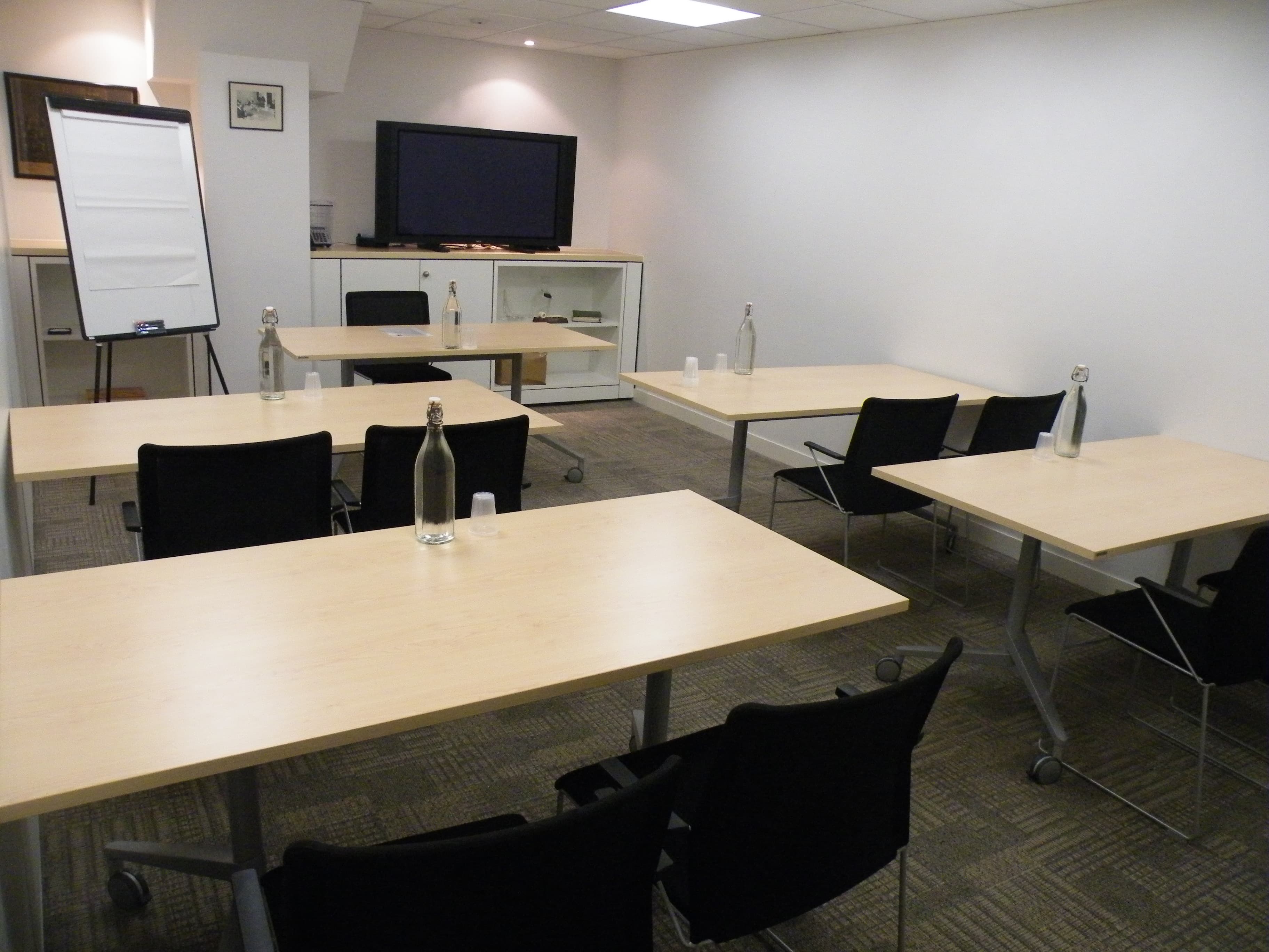Flexible meeting room, workshop, presentation, Space@119