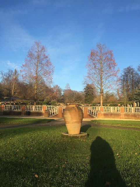 Italian Garden in Cannizaro Park with decorative urn, perfect for weddings and events.