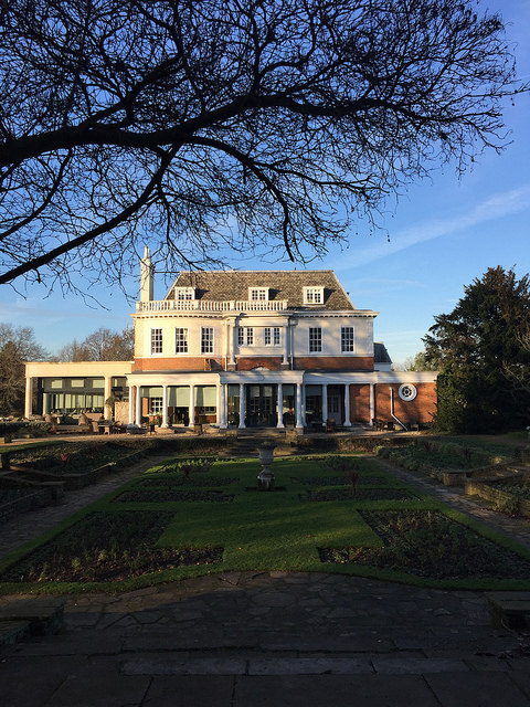 Italian Garden - janst5kzolr.jpg