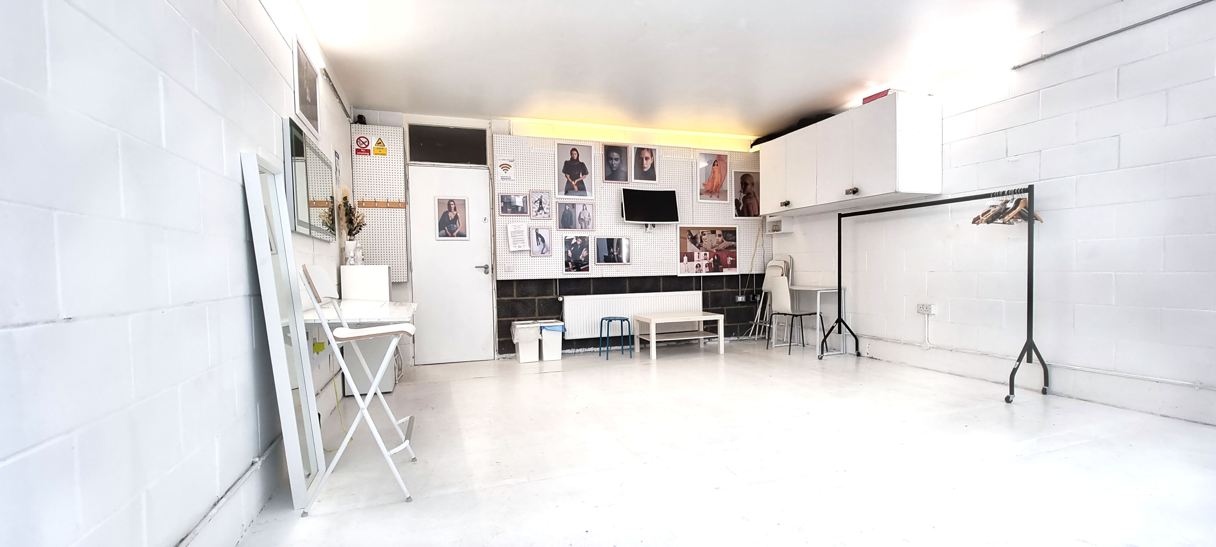 Versatile minimalist workshop studio with natural light for creative events in Indra Studios.