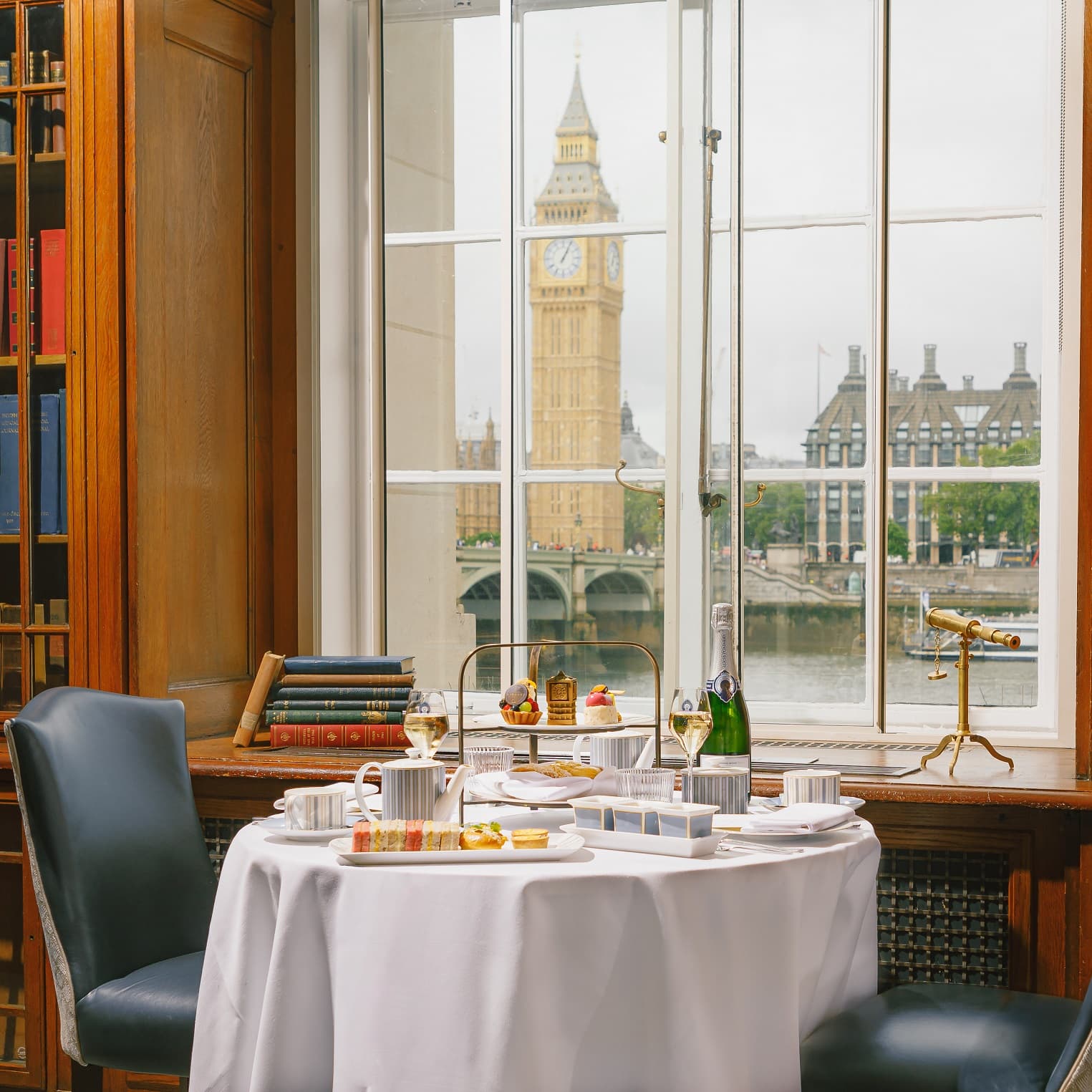Luxury boardroom at London Marriott County Hall for VIP corporate events and private dining.