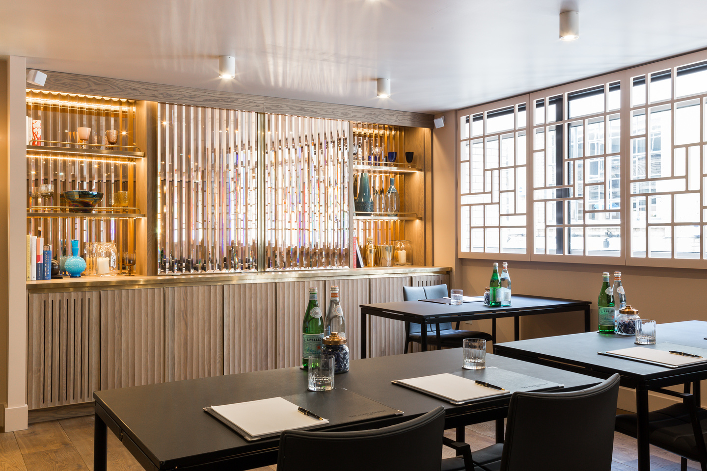 The Long Room (I and II) - tplk0lqyz0h.jpg