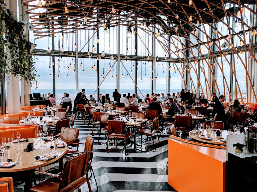 SUSHISAMBA restaurant with elegant tables, ideal for events and gatherings.