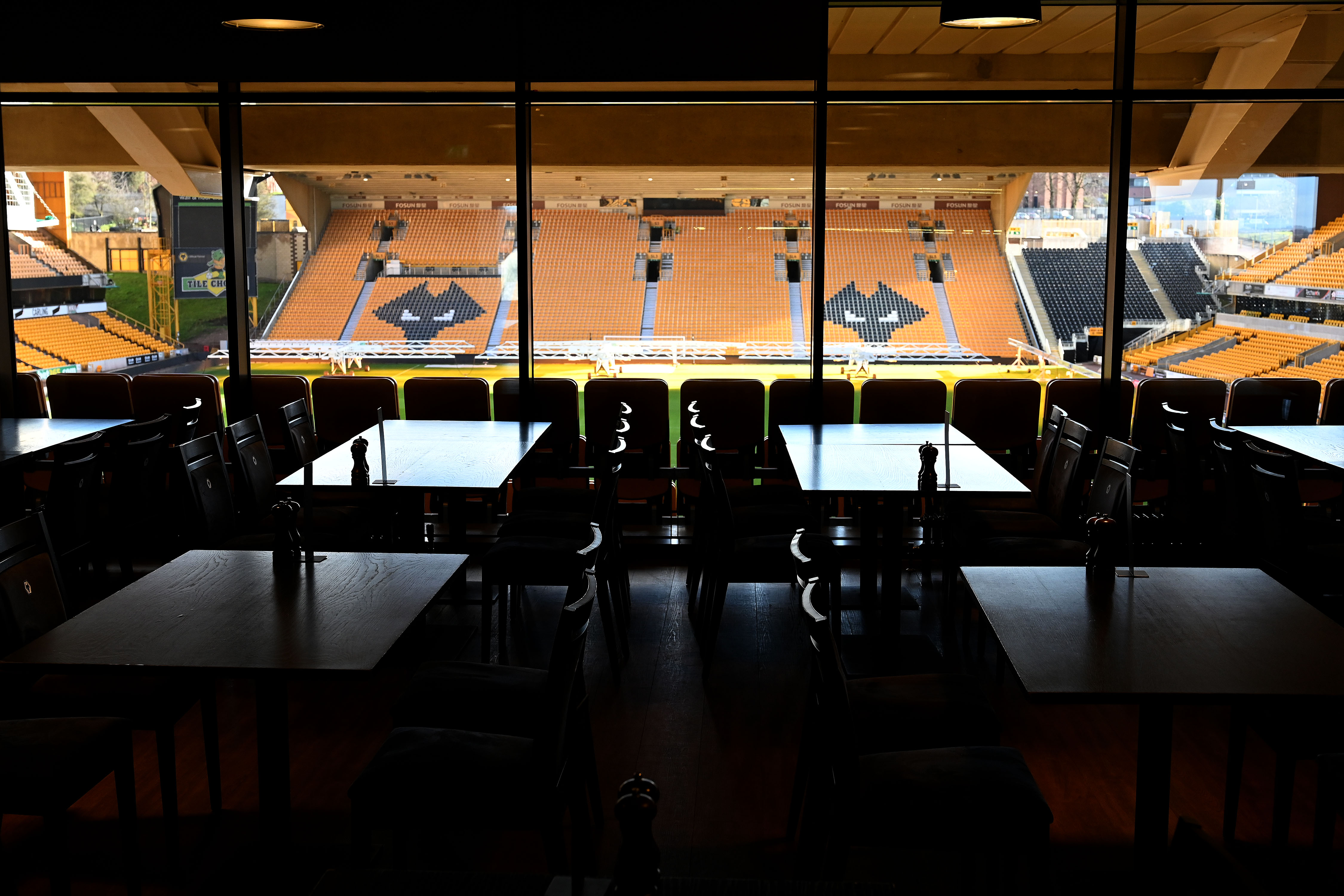 Spacious WV1 Bar at Molineux Stadium, ideal for corporate events and private gatherings.