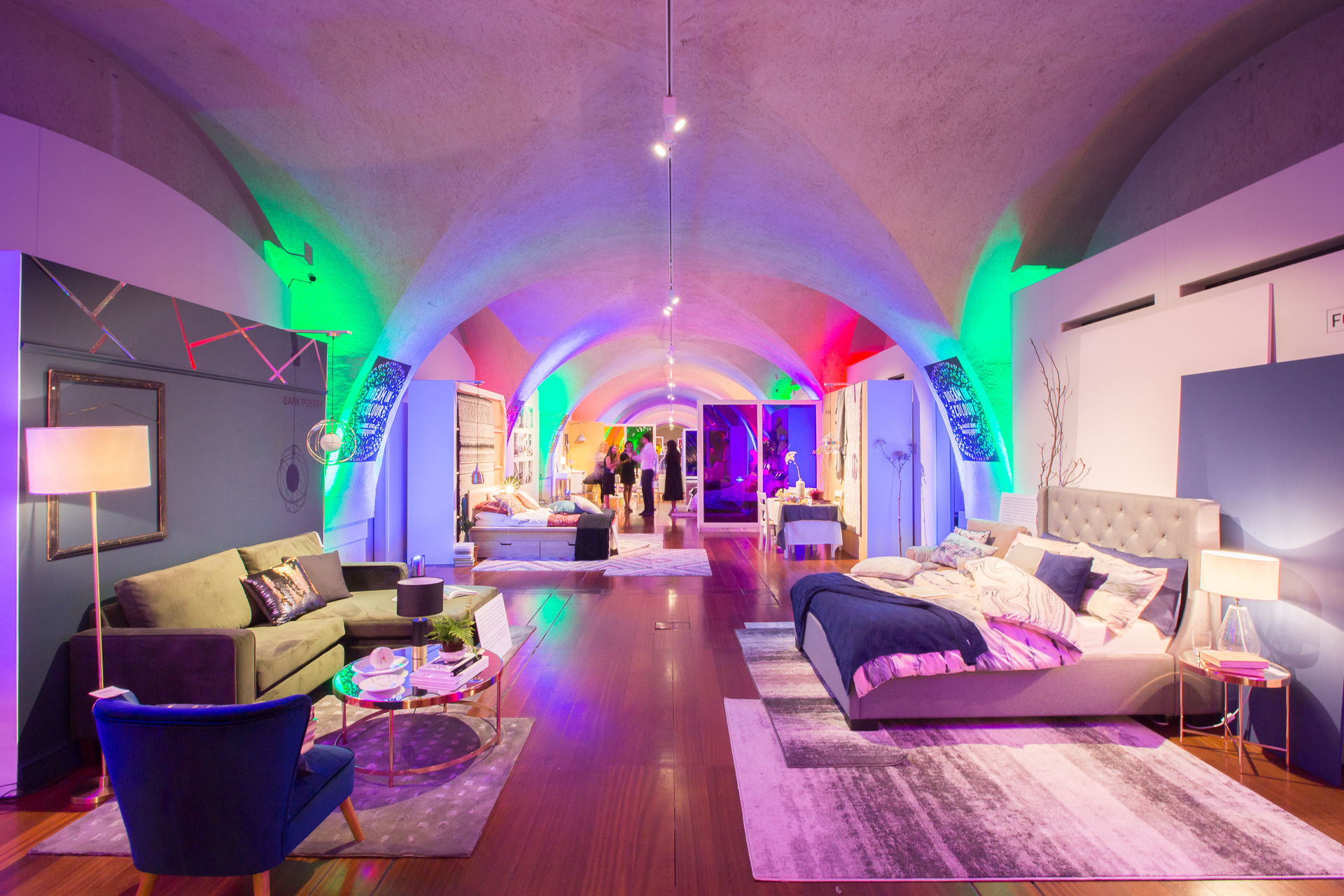 The Embankment Galleries - 2v0lmniwmkx.jpg