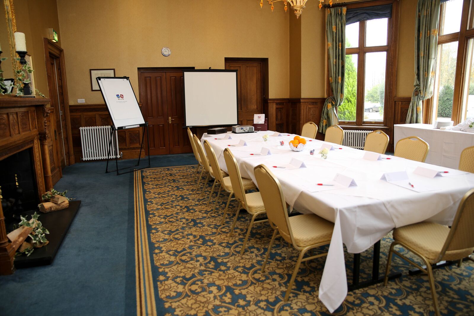 Dickinson Suite meeting room at Shendish Manor, ideal for corporate events and workshops.