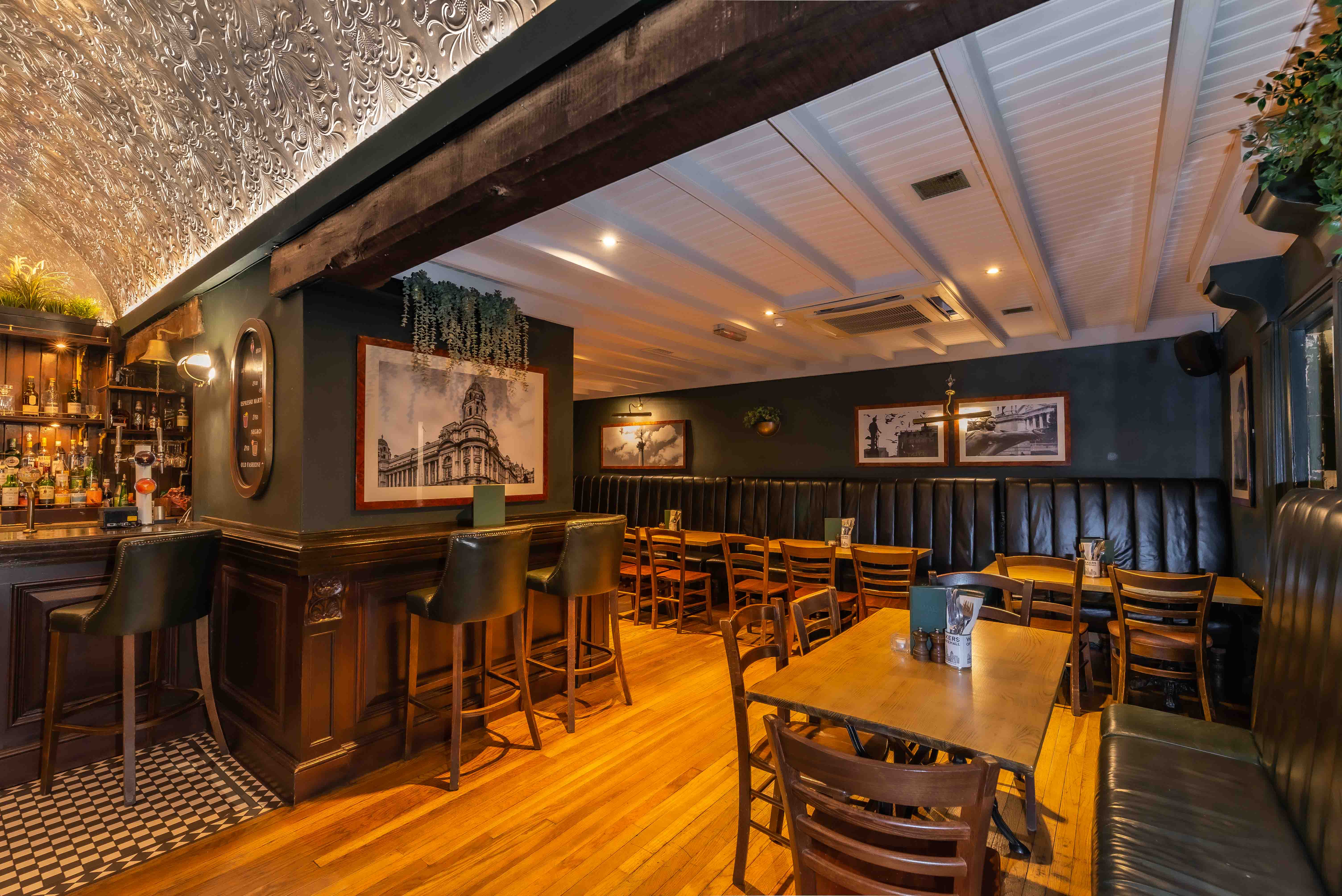 Stylish Vault Bar in Walkers of Whitehall, perfect for networking events and meetings.