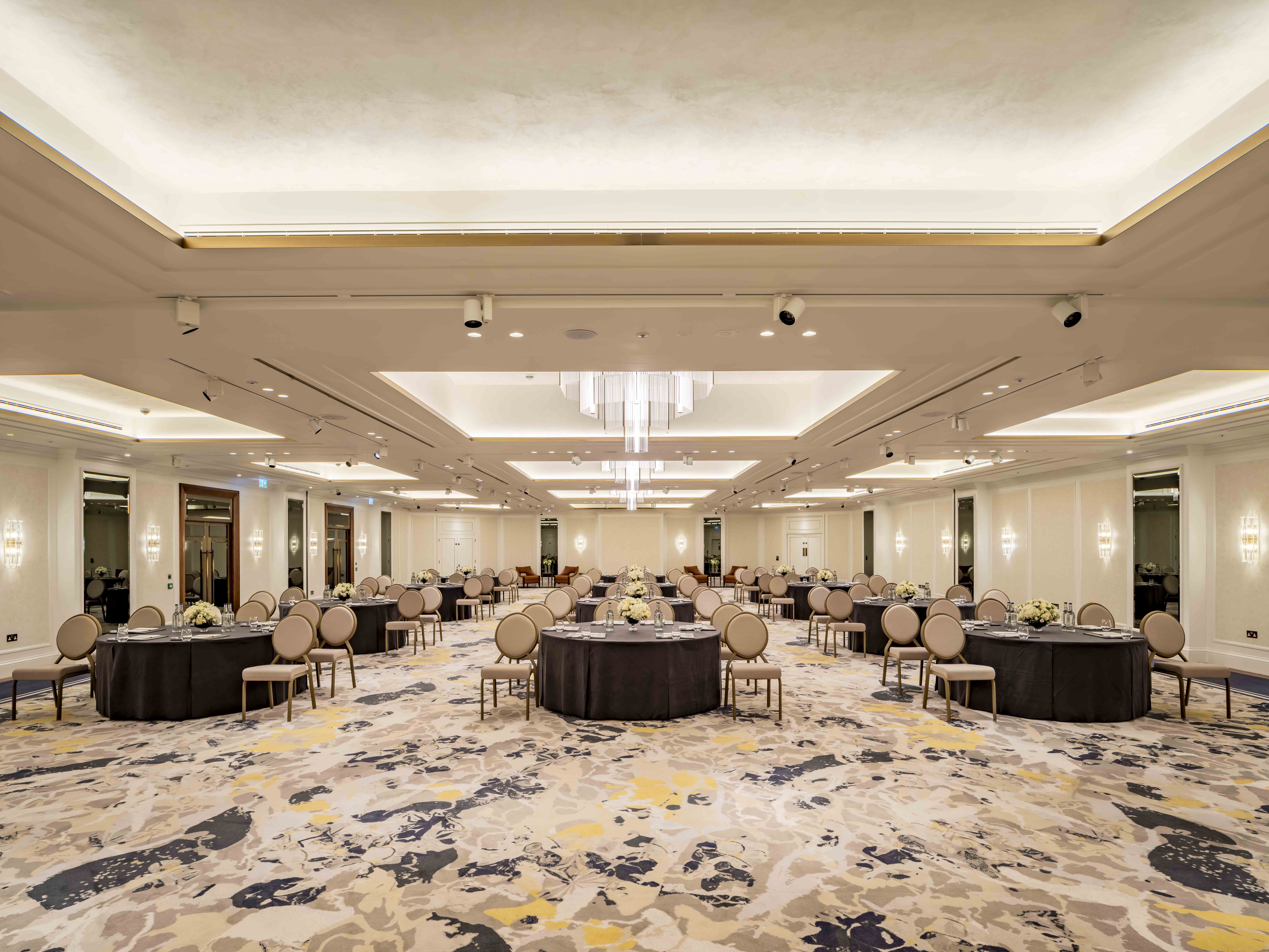 The Ballroom - 4nvg4otj2bz.jpg