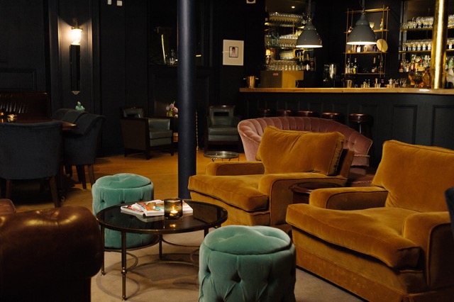 the bar - lmt5s2zxlh3.jpeg