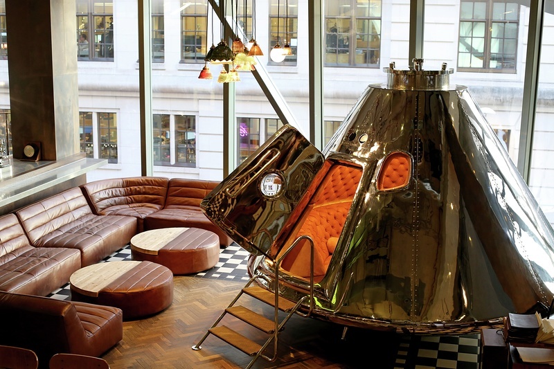 Exclusive hire - g1f2dyr0nxp.jpg