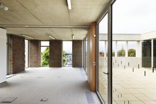 Beguine Terrace at ORTUS Venue: airy event space with large windows for meetings and workshops.