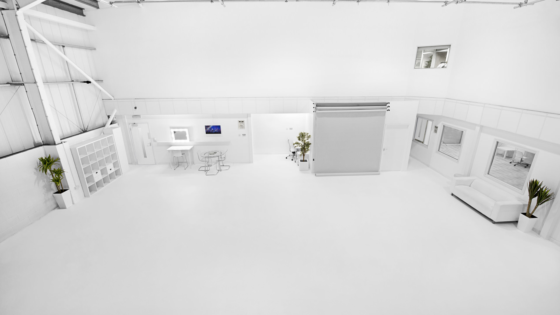 S2 Royal Arsenal Corporate - 52b4llxwquz.jpg