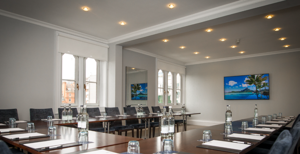 Trafalgar Room - 69433cdd-4a05-4991-aa5e-8a43572c8129.png