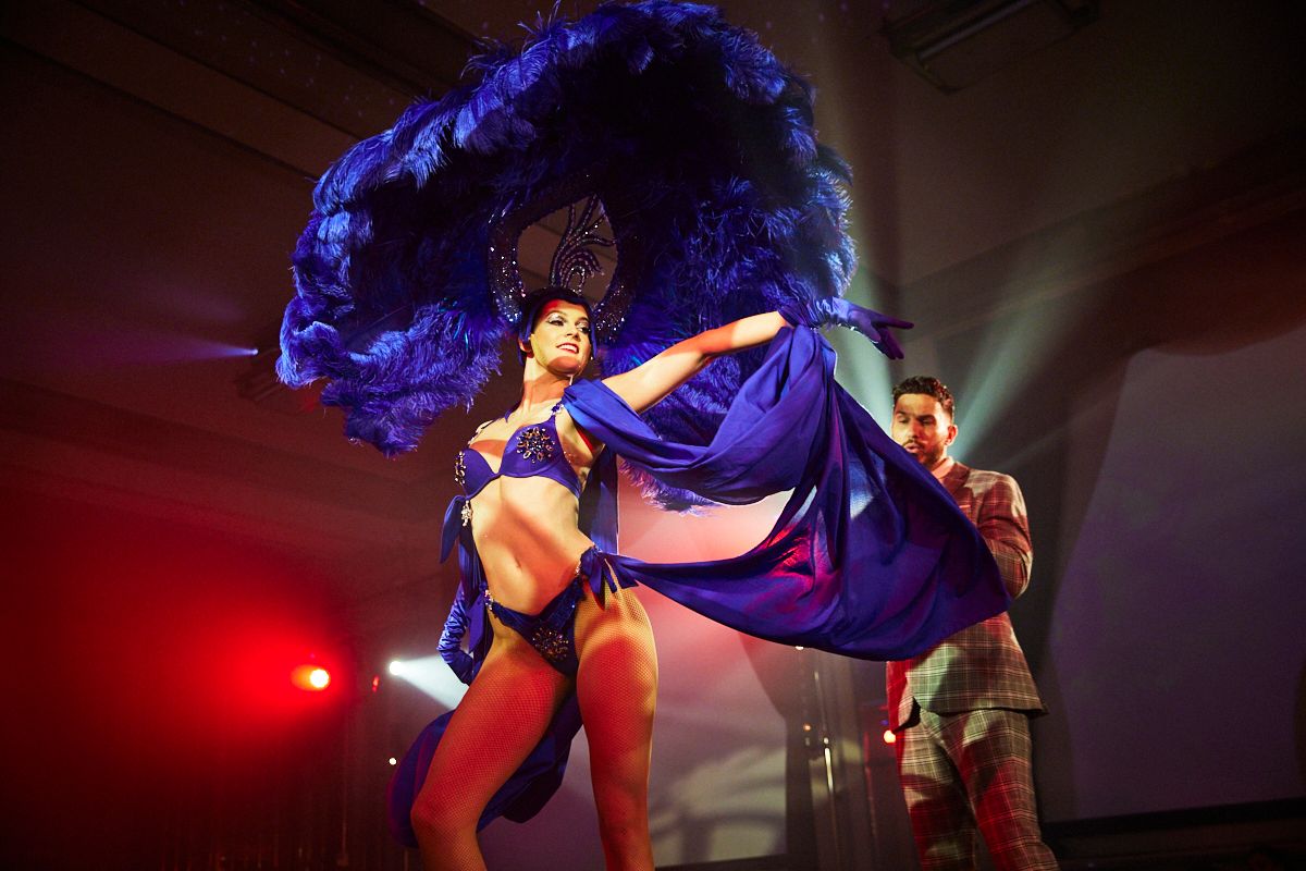 London Cabaret Gala Performance Glamour