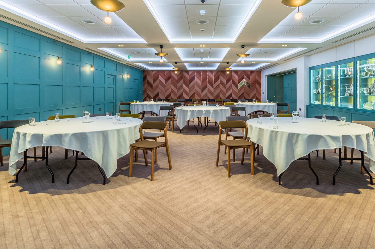 Great Hall at Farmers & Fletchers, round tables, ideal for corporate events and workshops.