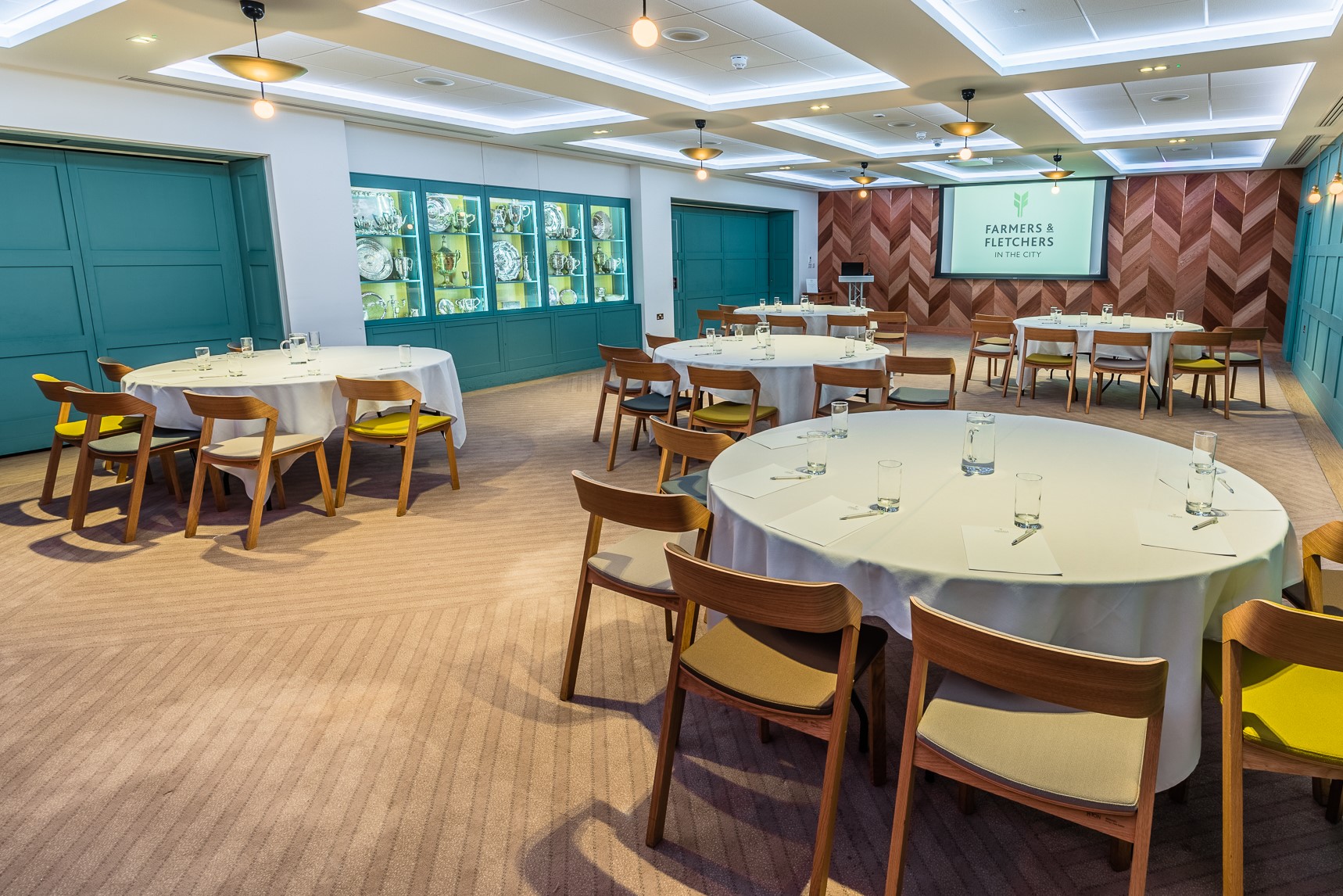 Great Hall at Farmers & Fletchers: modern meeting space for workshops and conferences.
