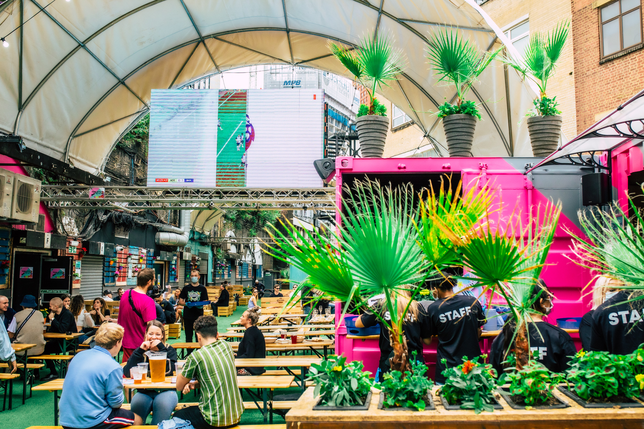 Vauxhall Street Food Garden - 3gog3mdapsf.jpg