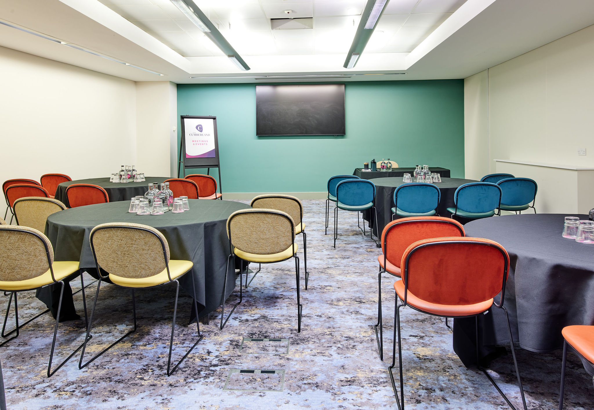 Studio 7 Cumberland Hotel workshop hybrid event