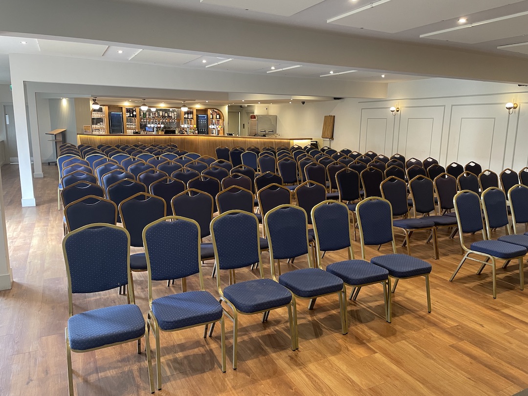 Club Room - thzk454x0ga.jpeg