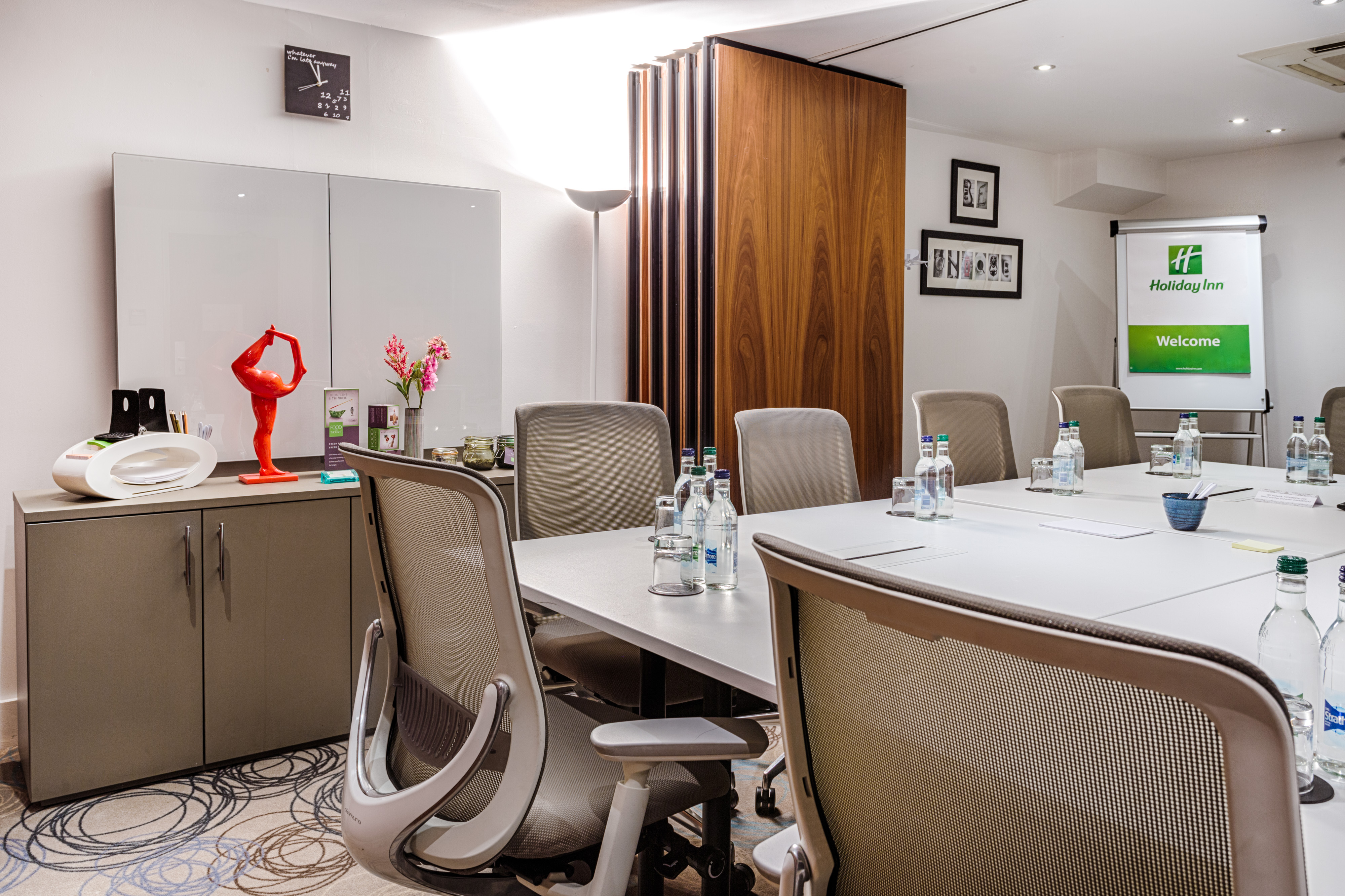 Mezzanine Suite at Holiday Inn Camden Lock, ideal for professional meetings with ergonomic seating.