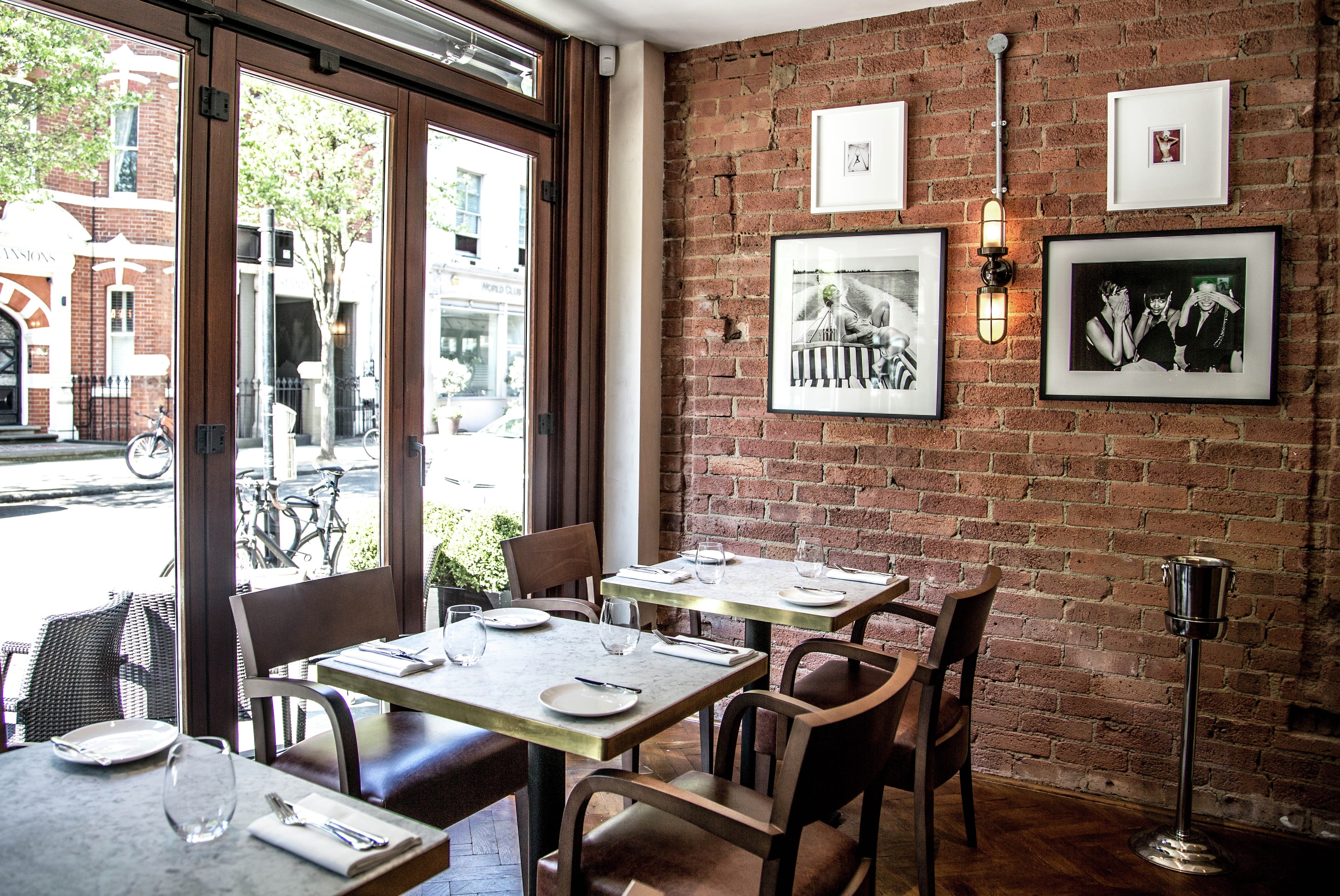 Stylish restaurant setting at Gordon Ramsay Bar and Grill for intimate events and meetings.