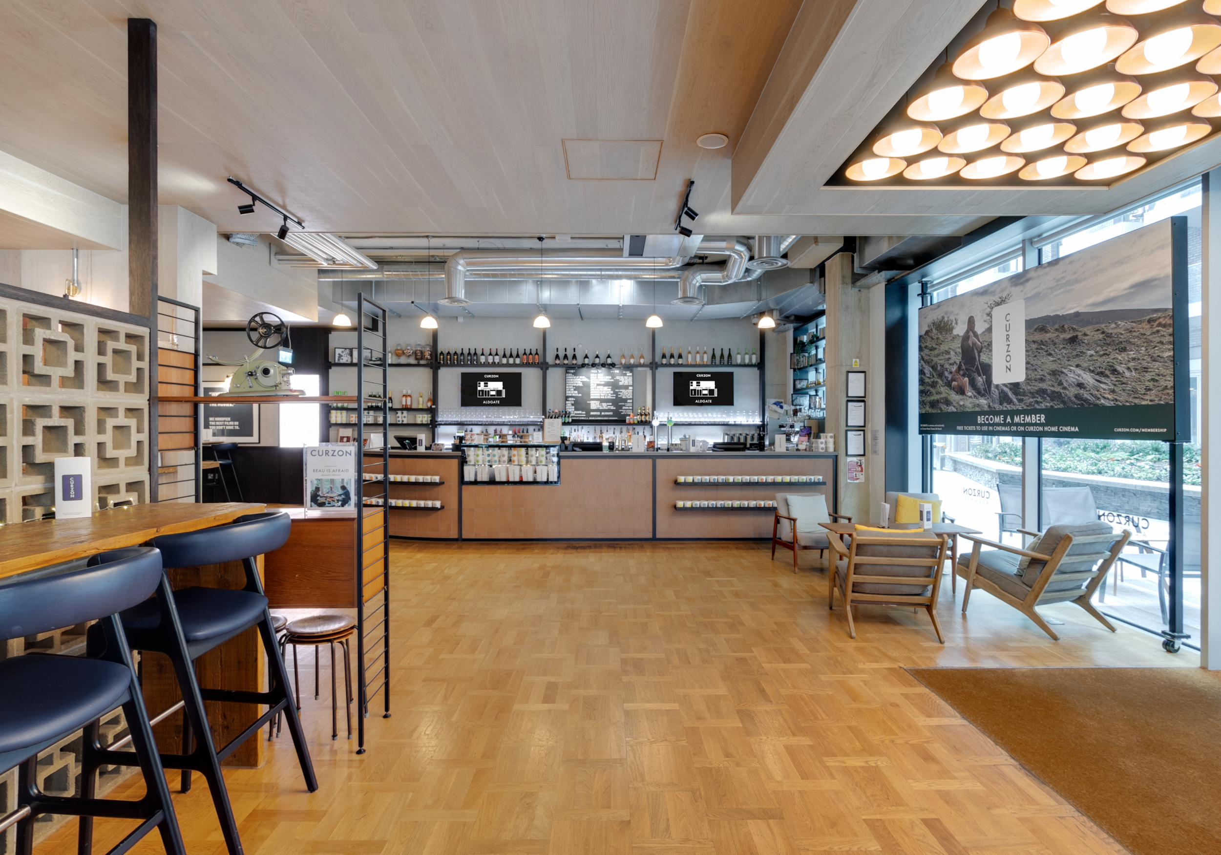 Curzon Aldgate bar area, modern space for meetings and events, ideal for networking.