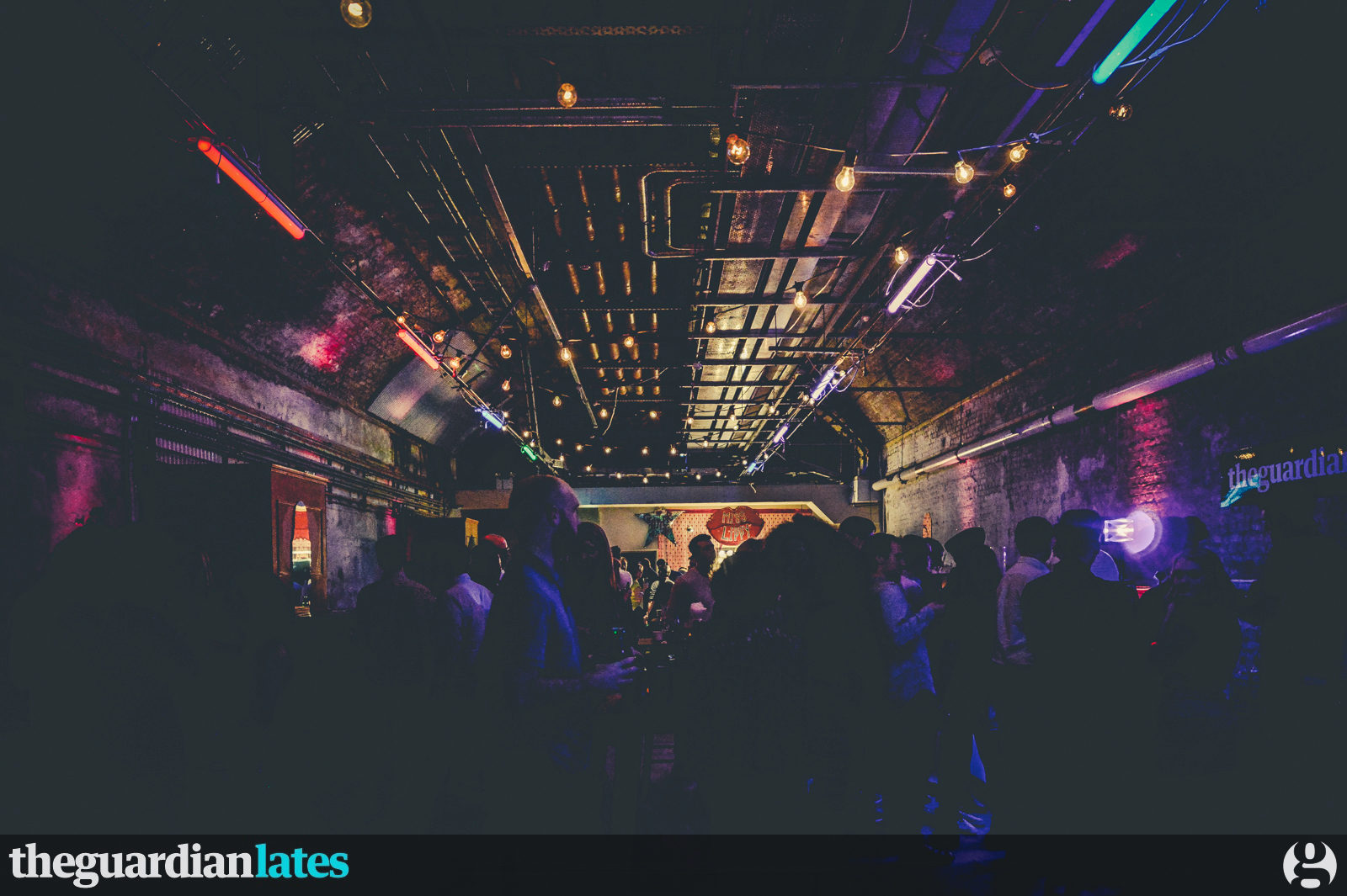 The Bricky One - u0vcjhfahkq.jpg