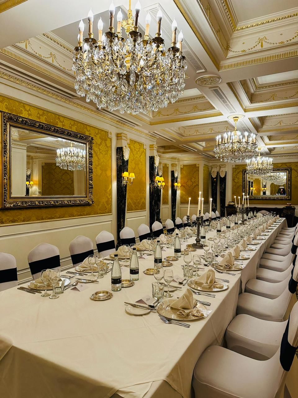 1880 Room - hfegn2d2itm.jpg