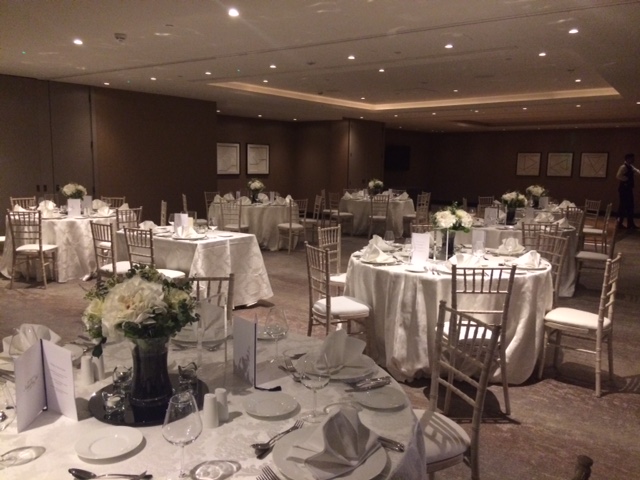 Elegant banquet room in Globe Suite, Hilton London Bankside for weddings and corporate events.