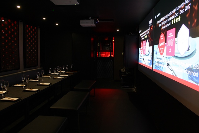 Private Dining Room - 2zhigytttcd.jpg