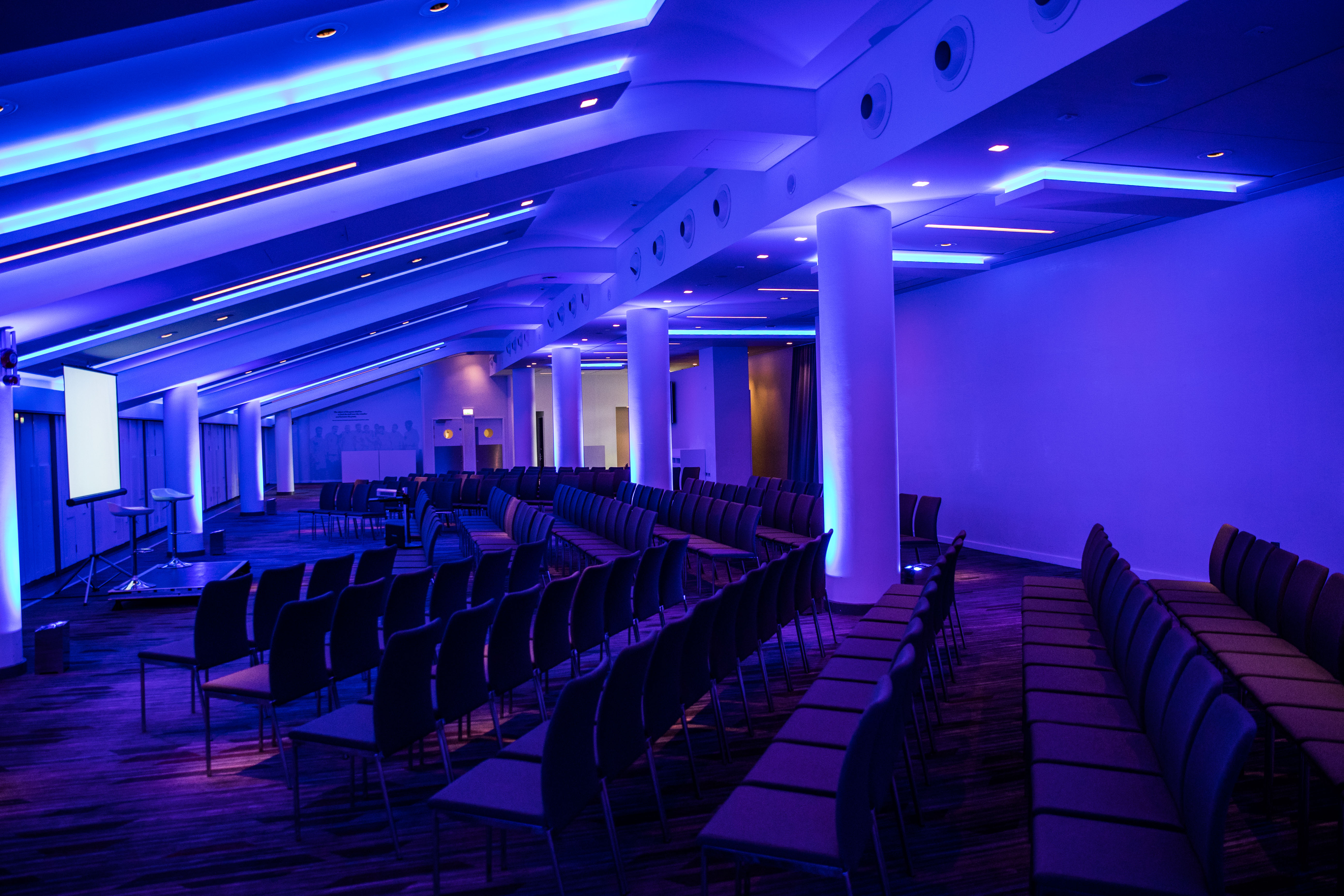 Spirit of Rugby event space at Allianz Stadium, Twickenham with flexible seating for meetings.